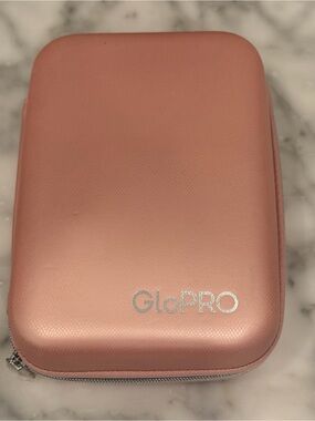 GloPRO Microneedling Rejuvenation Tool w/Travel Case
